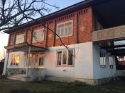 Satılır 6 otaqlı 300 m2 həyət evi Astara