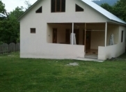 İcarəyə verilir 2 otaqlı 70 m2 bağ evi Zaqatala
