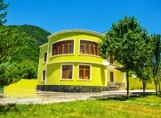 Satılır 6 otaqlı 200 m2 bağ evi Qax