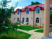 Satılır 9 otaqlı 850 m2 həyət evi Xudat