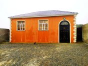 Satılır 4 otaqlı 144 m2 həyət evi Qobu