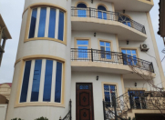 Satılır 9 otaqlı 400 m2 villa Bakıxanov