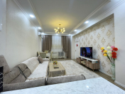 Satılır 3 otaqlı 80 m2 yeni tikili Ukrayna dairəsi