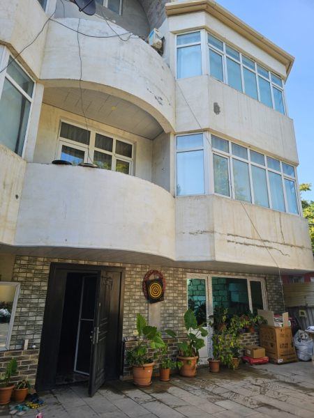 Satılır 8 otaqlı 390 m2 həyət evi Biləcəri