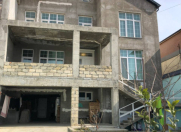 Satılır 8 otaqlı 380 m2 həyət evi Badamdar