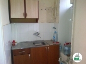 Satılır 1 otaqlı 35 m2 köhnə tikili Səbail r.