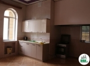 Satılır 1 otaqlı 800 m2 həyət evi Elmlər Akademiyası m.