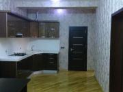 İcarəyə verilir 1 otaqlı 93 m2 yeni tikili Nizami m.