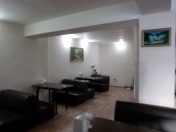 İcarəyə verilir 1 otaqlı 130 m2 obyekt İnşaatçılar m.