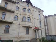İcarəyə verilir 10 otaqlı 1200 m2 ofis Gənclik m.