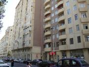 Satılır 1 otaqlı 100 m2 obyekt Yasamal r.