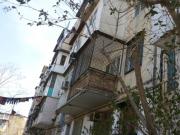 İcarəyə verilir 1 otaqlı 45 m2 köhnə tikili 4 mkr