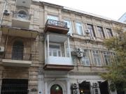 İcarəyə verilir 2 otaqlı 65 m2 obyekt Nizami m.