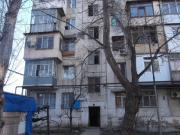 Satılır 3 otaqlı 70 m2 köhnə tikili 3 mkr