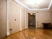 Satılır 3 otaqlı 137 m2 yeni tikili 9 mkr