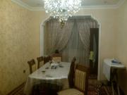 Satılır 3 otaqlı 70 m2 köhnə tikili 3 mkr