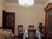 Satılır 3 otaqlı 90 m2 köhnə tikili 9 mkr