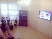 Satılır 2 otaqlı 60 m2 köhnə tikili Əhmədli m.