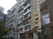 İcarəyə verilir 1 otaqlı 65 m2 köhnə tikili İnşaatçılar m.