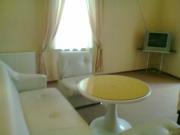 İcarəyə verilir 1 otaqlı 40 m2 köhnə tikili Sahil m.