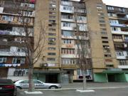 Satılır 2 otaqlı 65 m2 köhnə tikili Əhmədli m.