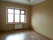 Satılır 3 otaqlı 80 m2 köhnə tikili 9 mkr