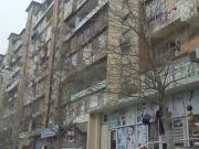 Satılır 2 otaqlı 70 m2 köhnə tikili 9 mkr