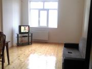 İcarəyə verilir 1 otaqlı 60 m2 yeni tikili Xətai r.