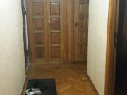 Satılır 2 otaqlı 70 m2 köhnə tikili 9 mkr