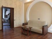 İcarəyə verilir 4 otaqlı 160 m2 obyekt 28 May m.