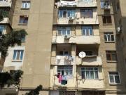Satılır 3 otaqlı 80 m2 köhnə tikili Əhmədli m.