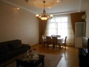 Satılır 1 otaqlı 72 m2 yeni tikili Nərimanov r.