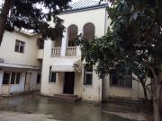 Satılır 5 otaqlı 600 m2 həyət evi Gənclik m.