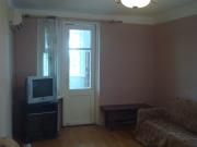 İcarəyə verilir 1 otaqlı 30 m2 köhnə tikili Gənclik m.