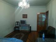 İcarəyə verilir 1 otaqlı 35 m2 köhnə tikili Elmlər Akademiyası m.