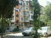 Satılır 2 otaqlı 45 m2 köhnə tikili 9 mkr