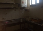 İcarəyə verilir 1 otaqlı 130 m2 obyekt Elmlər Akademiyası m.