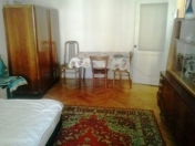 İcarəyə verilir 1 otaqlı 30 m2 köhnə tikili Yasamal r.