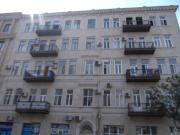 Satılır 1 otaqlı 25 m2 köhnə tikili Səbail r.