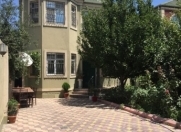 Satılır 6 otaqlı 267 m2 həyət evi Xırdalan