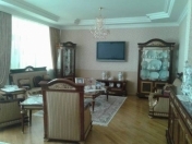 Satılır 7 otaqlı 356 m2 yeni tikili Nəsimi r.