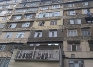 Satılır 4 otaqlı 100 m2 köhnə tikili Hövsan