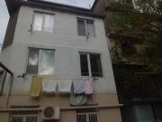 Satılır 1 otaqlı 34 m2 köhnə tikili Sahil m.