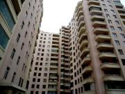 Satılır 5 otaqlı 410 m2 yeni tikili 28 May m.