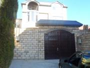 Satılır 7 otaqlı 380 m2 həyət evi Nəsimi r.