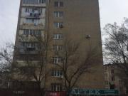 Satılır 2 otaqlı 70 m2 köhnə tikili 3 mkr