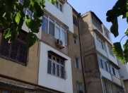 Satılır 1 otaqlı 32 m2 köhnə tikili Bakı Dövlət Universiteti