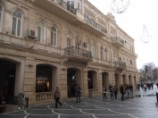 İcarəyə verilir 4 otaqlı 110 m2 köhnə tikili Fontanlar bağı