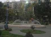 Satılır 4 otaqlı 102 m2 köhnə tikili Ayna Sultanova heykəli