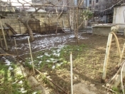 Satılır 4 otaqlı 75 m2 həyət evi Nəsimi bazarı